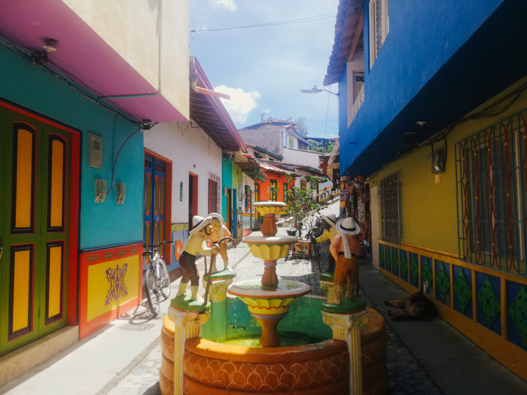 guatape fontana2